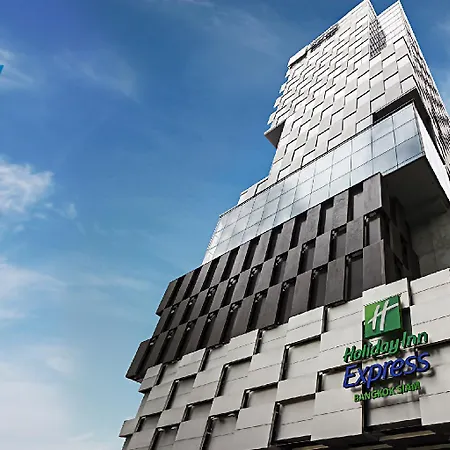 Holiday Inn Express Bangkok Siam By Ihg
