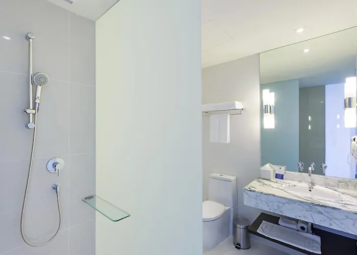 Hotel Express Siam By Ihg 4*