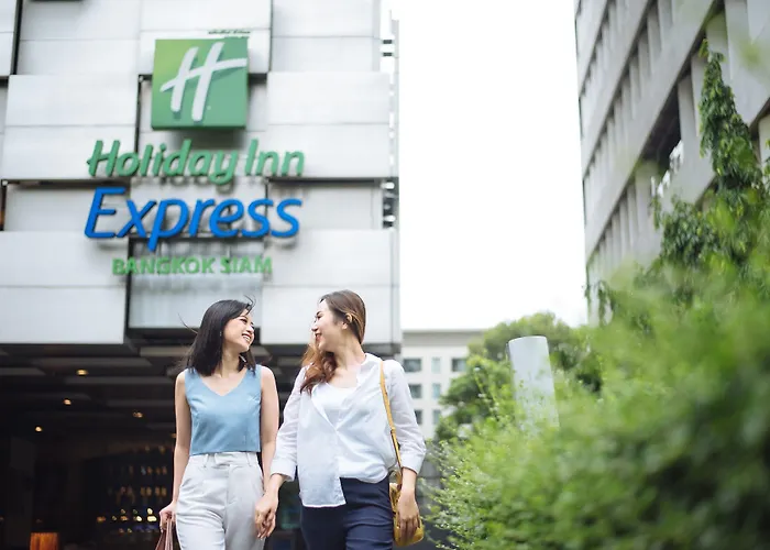 Hotel Express Siam By Ihg 4*