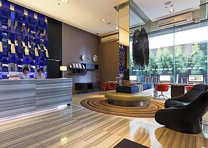 Hotel Express Siam By Ihg