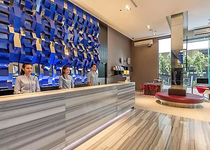 Hotel Express Siam By Ihg