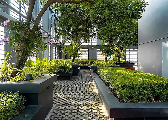 Hotel Express Siam By Ihg 4*